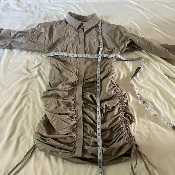 L Academie Beige Tan Mini Shirt Dress Ruched Skirt Tie Sleeves Sz S - Picture 8 of 8